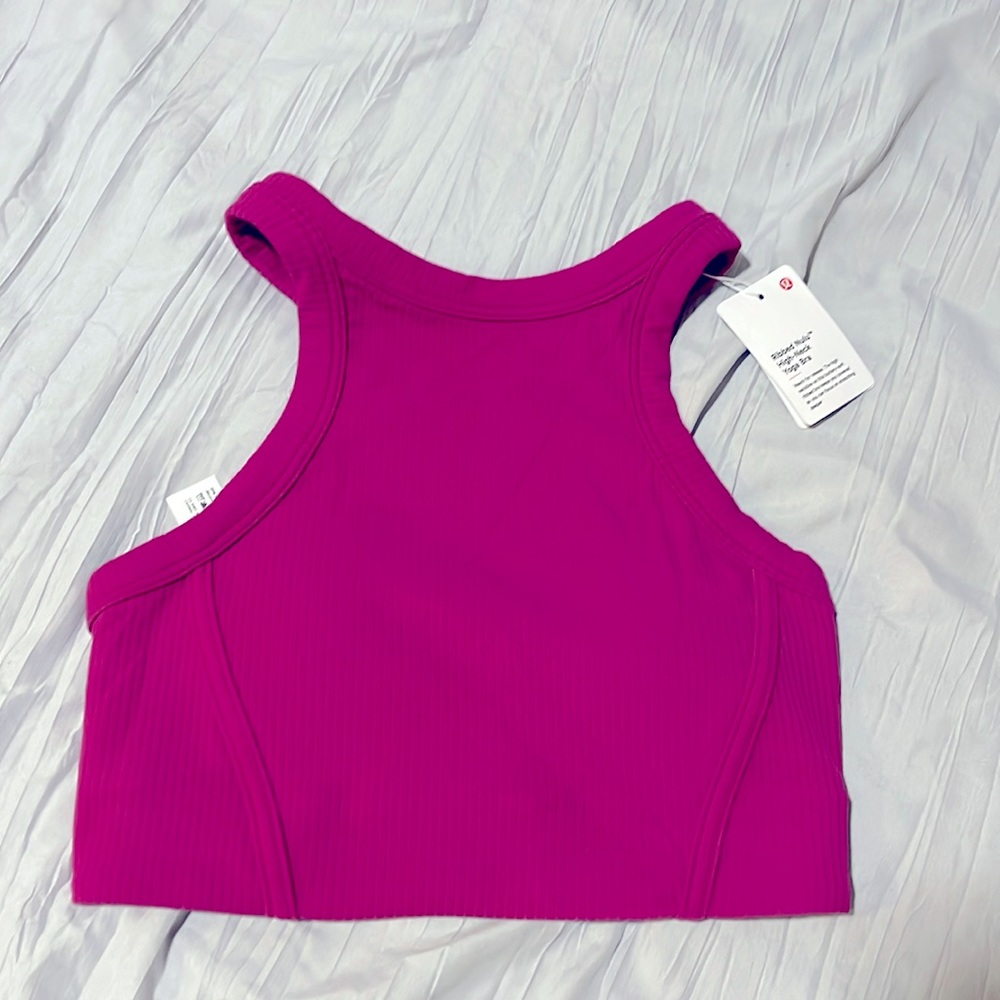 Lululemon - ribbed Nulu high neck, yoga bra